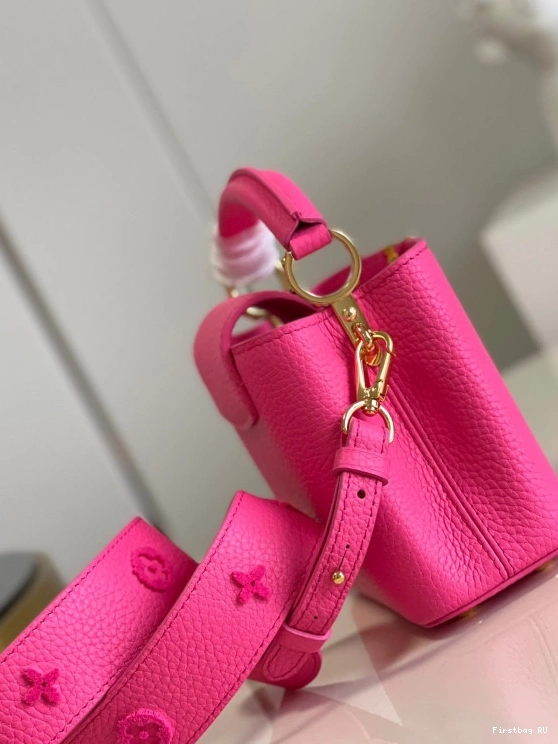 First bag ru CAPUCINES VUITTON MINI LOUIS 0823